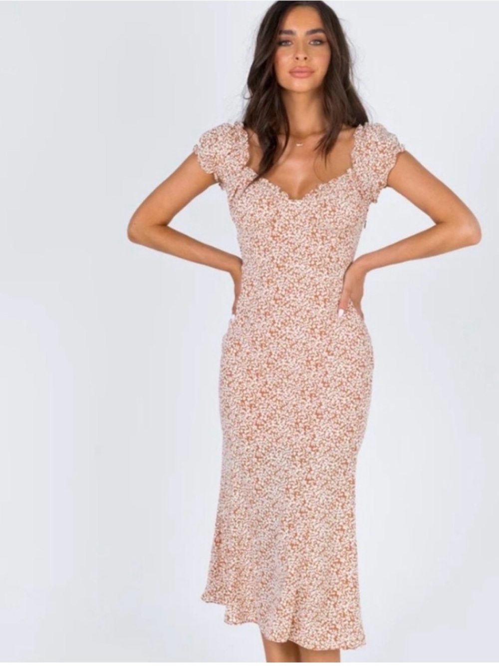 Princess Polly Sweetheart Neck Puff-Sleeve Midi Dress in Beige Floral